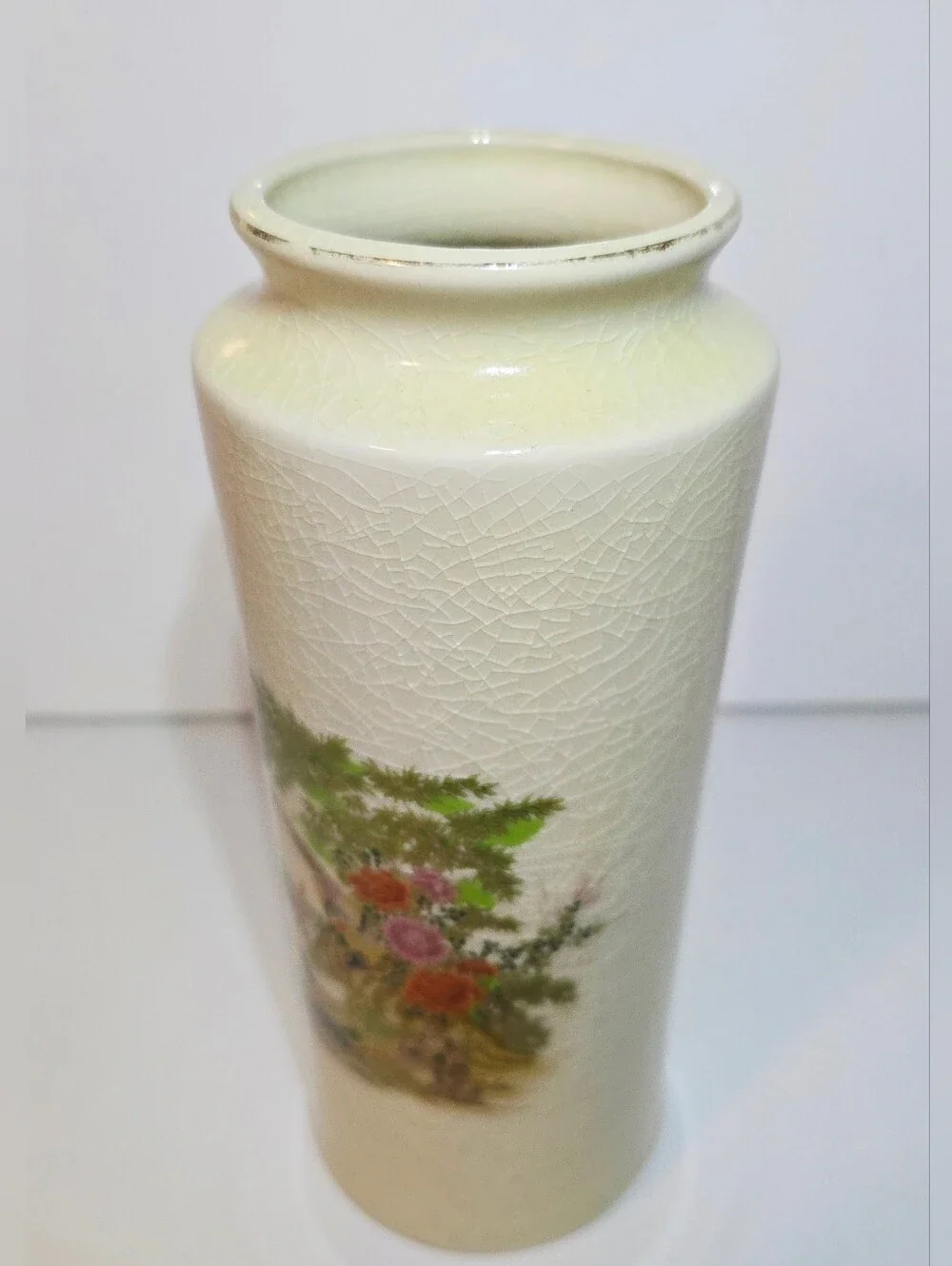 Japanese Cream White Pheasant Floral 8.25